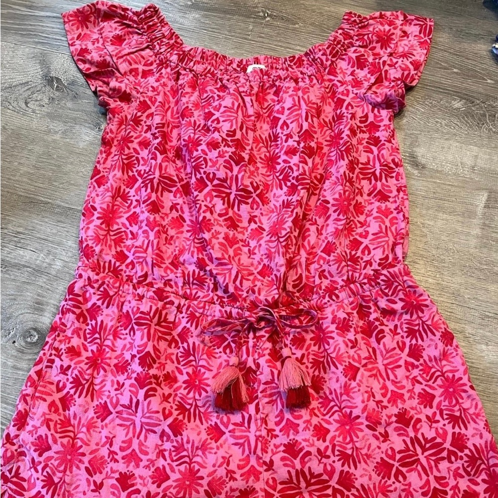 Pink and red flowered romper by vineyard vines - size xs